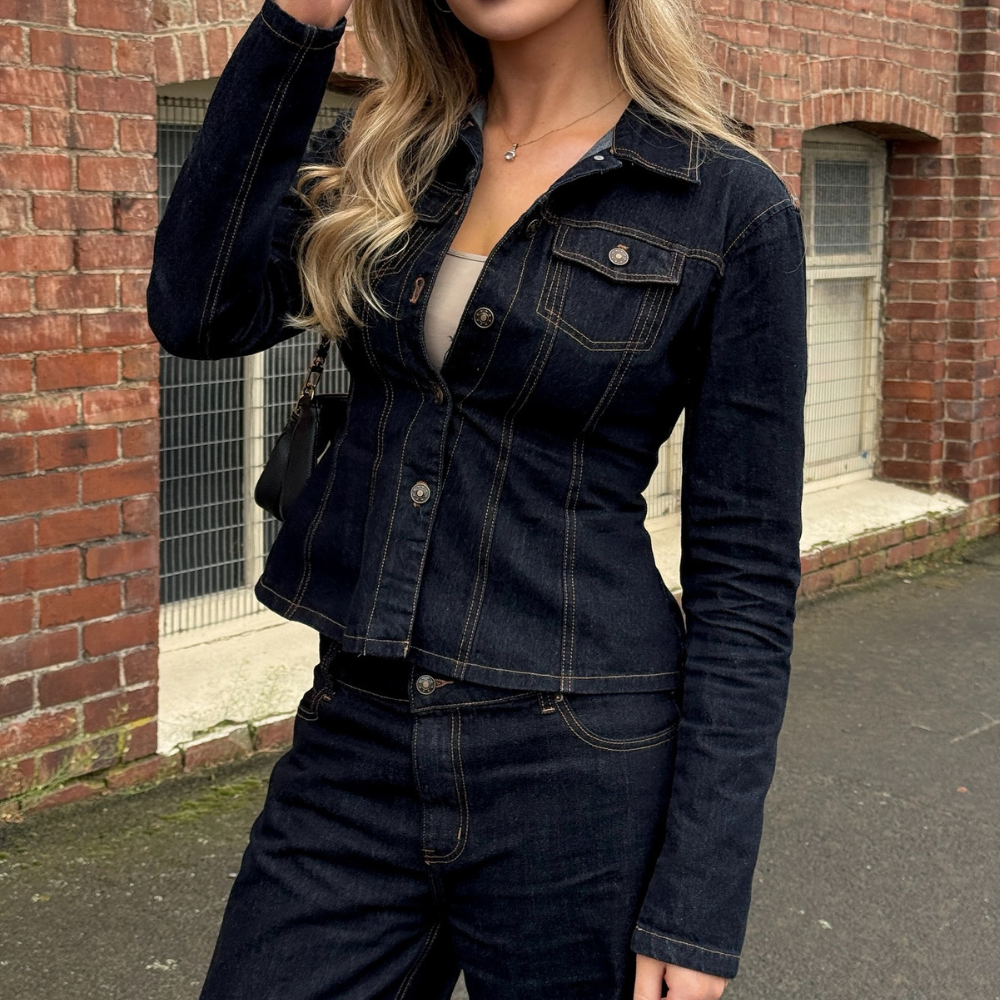 Denim Button-Up Jacke
